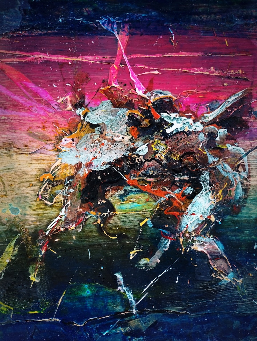 Şevket Sönmez, Angels series, 2025, Acrylic on canvas, 30 x 30 cm.